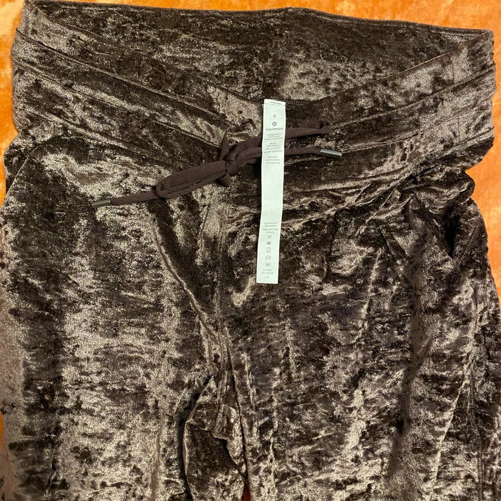 Chocolate velour ready to rulu jogger